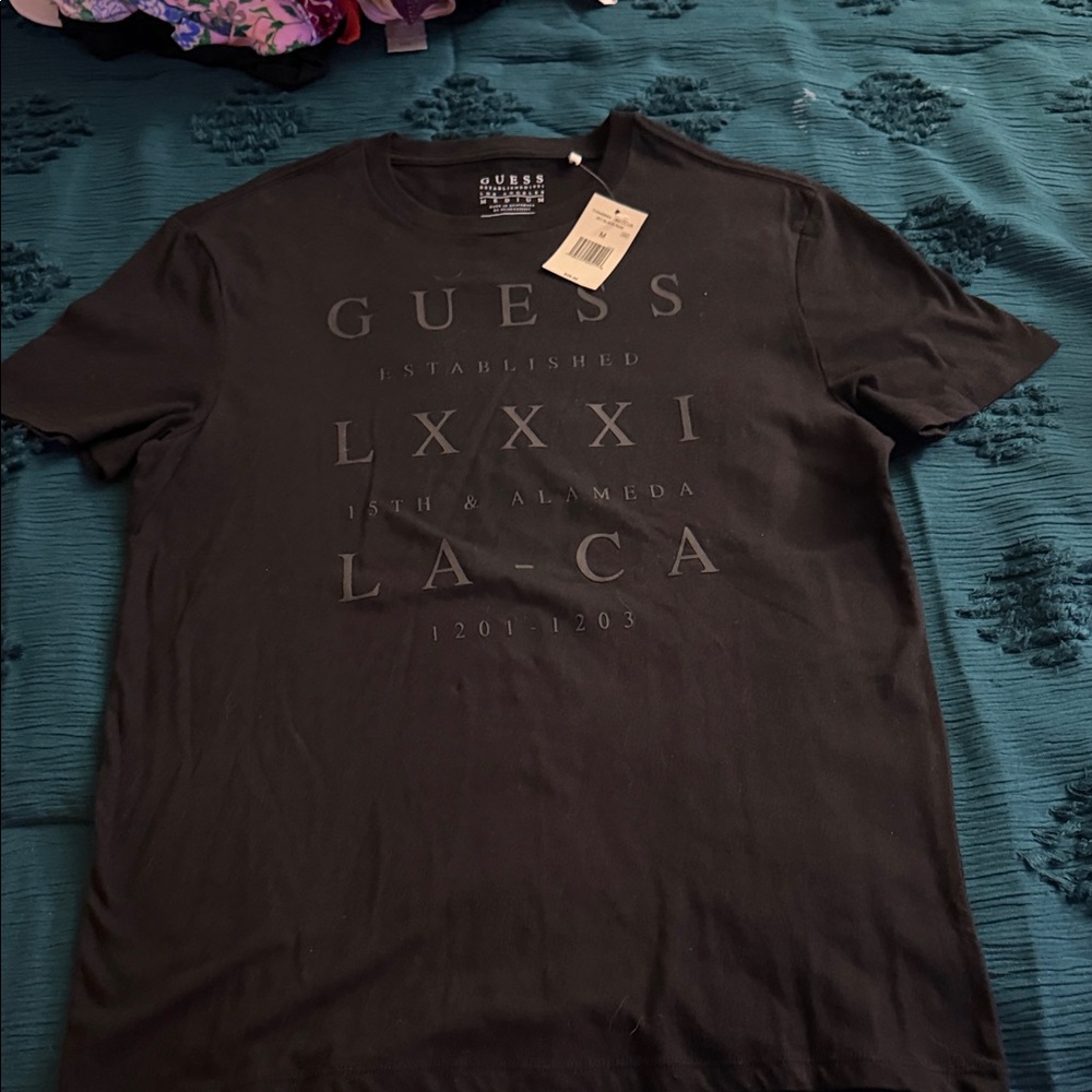 GUESS Charcoal Graphic Men's Tee